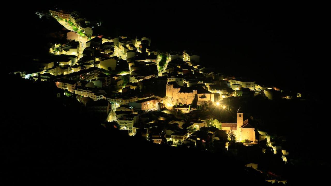 Apartamento Rural Castillo De Yeste 2 Pax (Adults Only) Eksteriør bilde